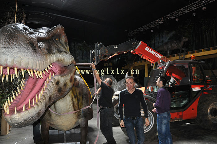 法國動物園恐龍展廳安裝現場圖一